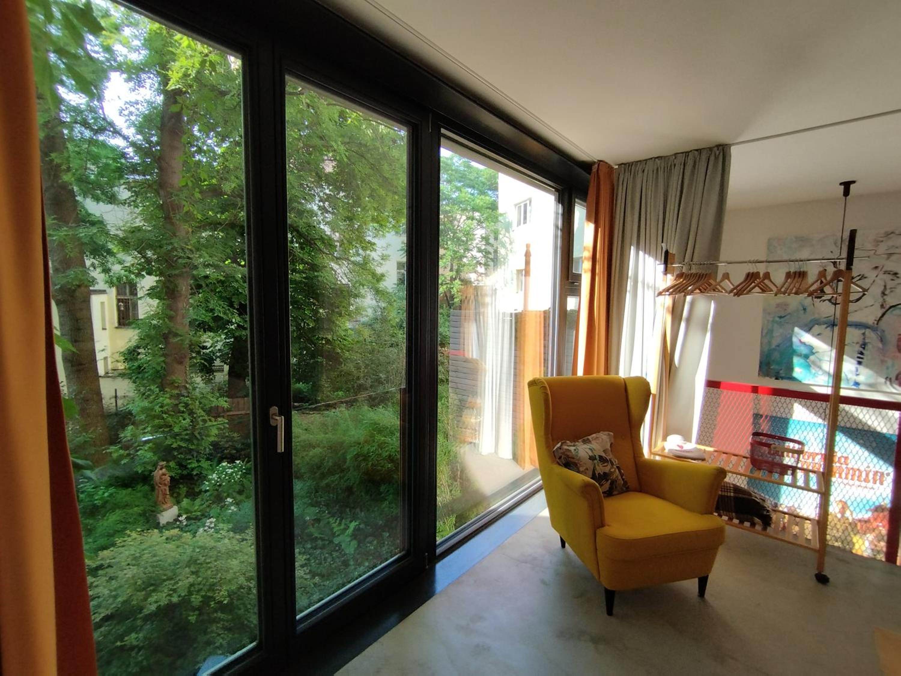 Romantic and atypical apartments in Prague's Montmartre