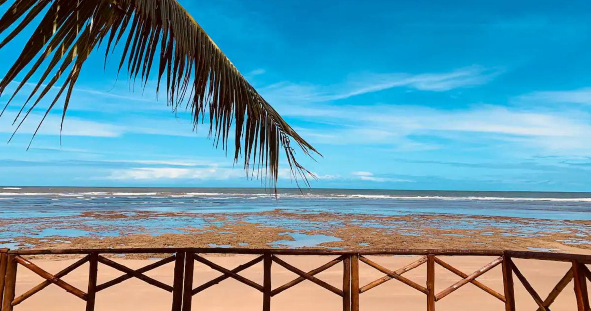 Casa inteira, pé na areia, conforto, frente mar, Itacimirim, Bahia