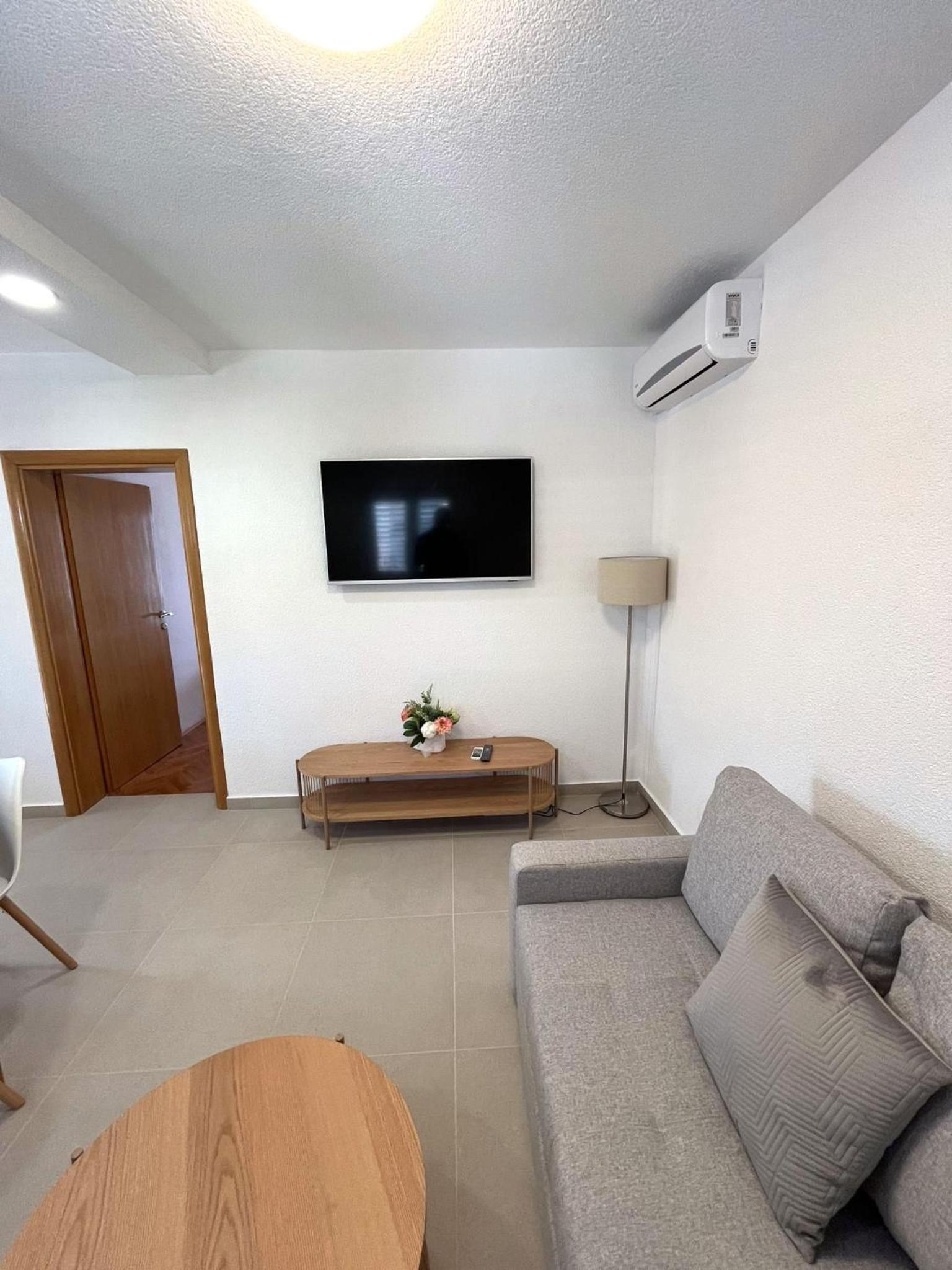 Apartments Jajcevic