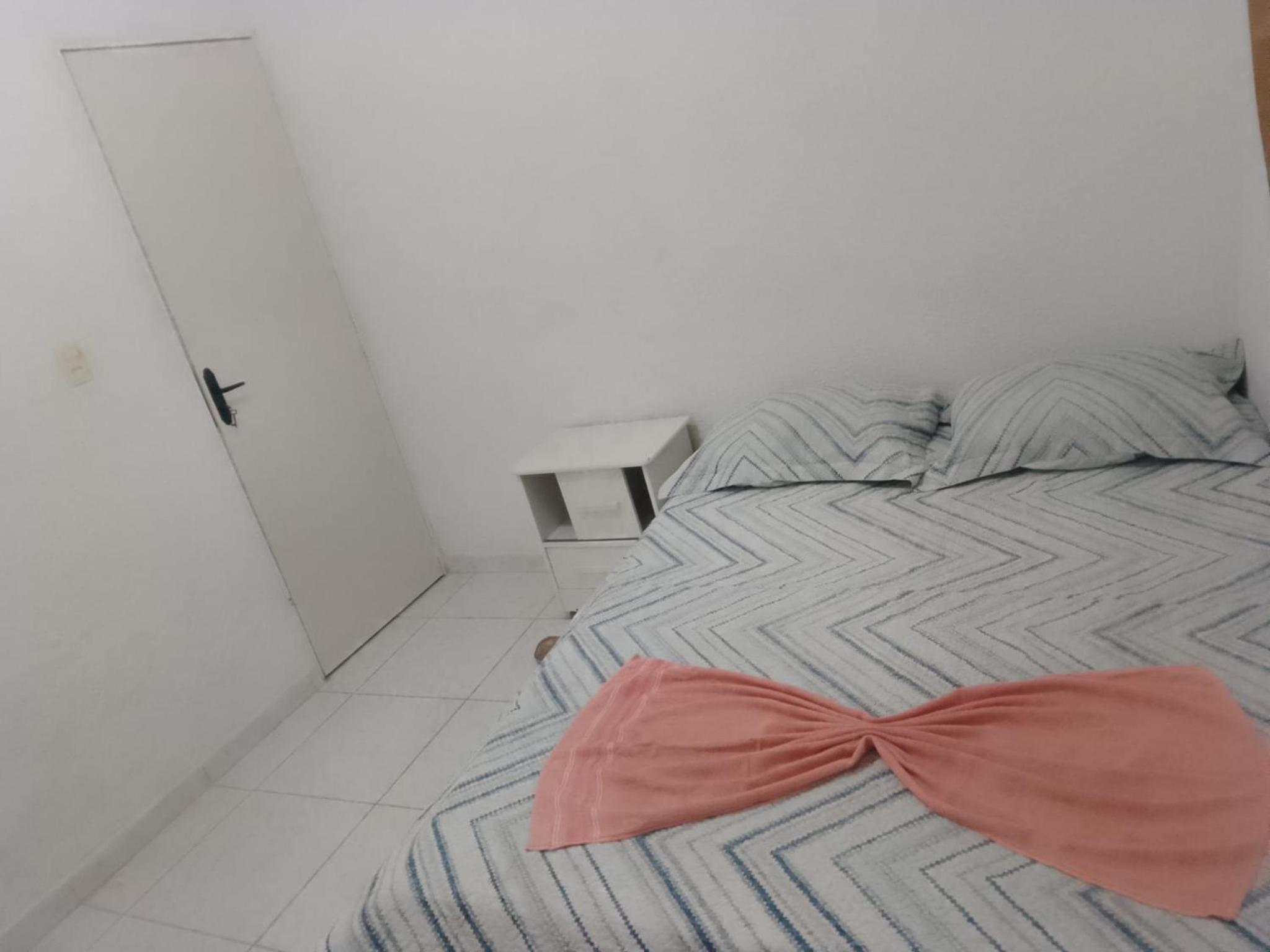AP03-A 50 Metros da Praia Flats Mobiliados para 4 pessoas