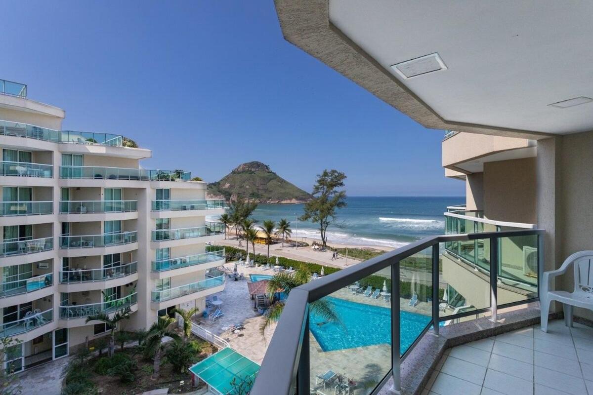 Apart hotel a Beira Mar na praia do Recreio