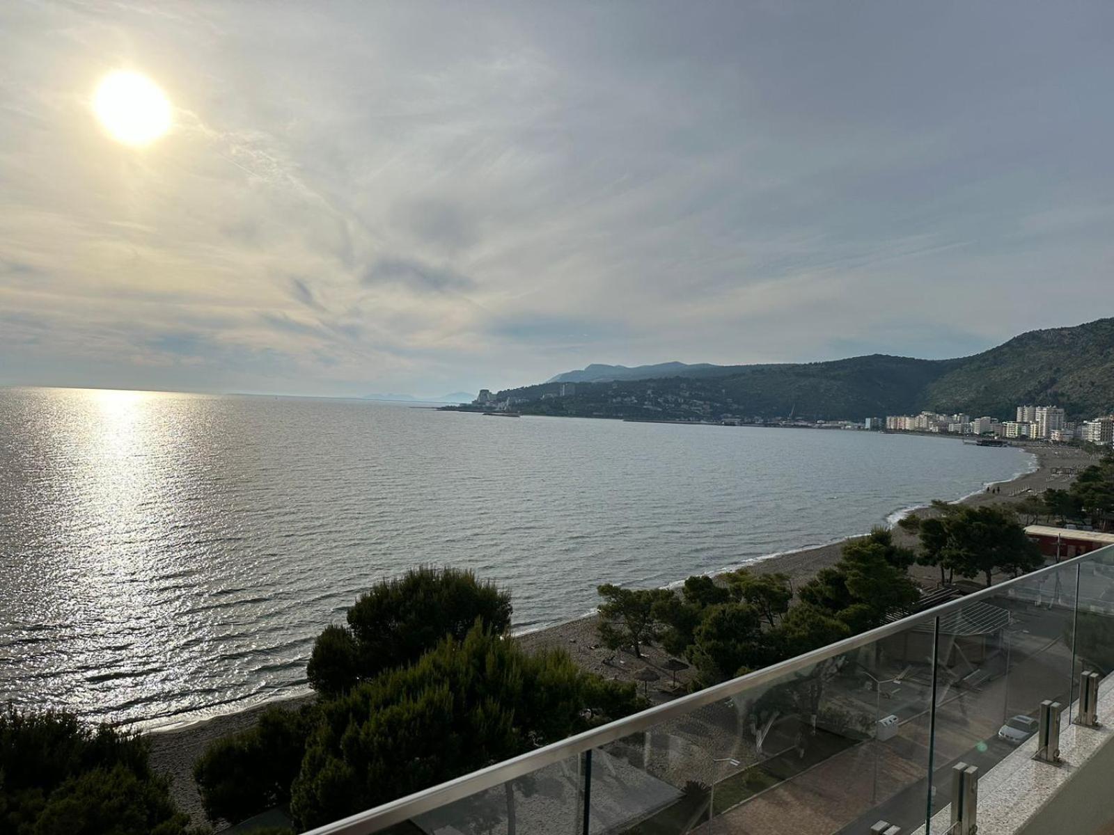 Sea La Vie