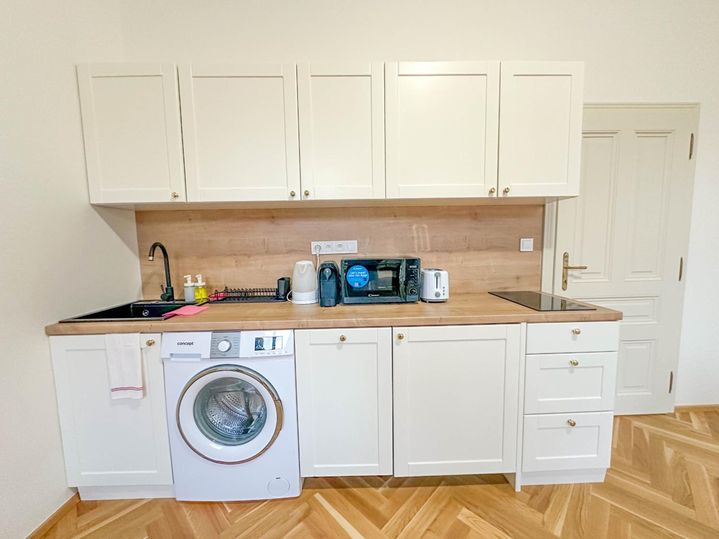 Stylish Apartment Next To Wenceslas Square