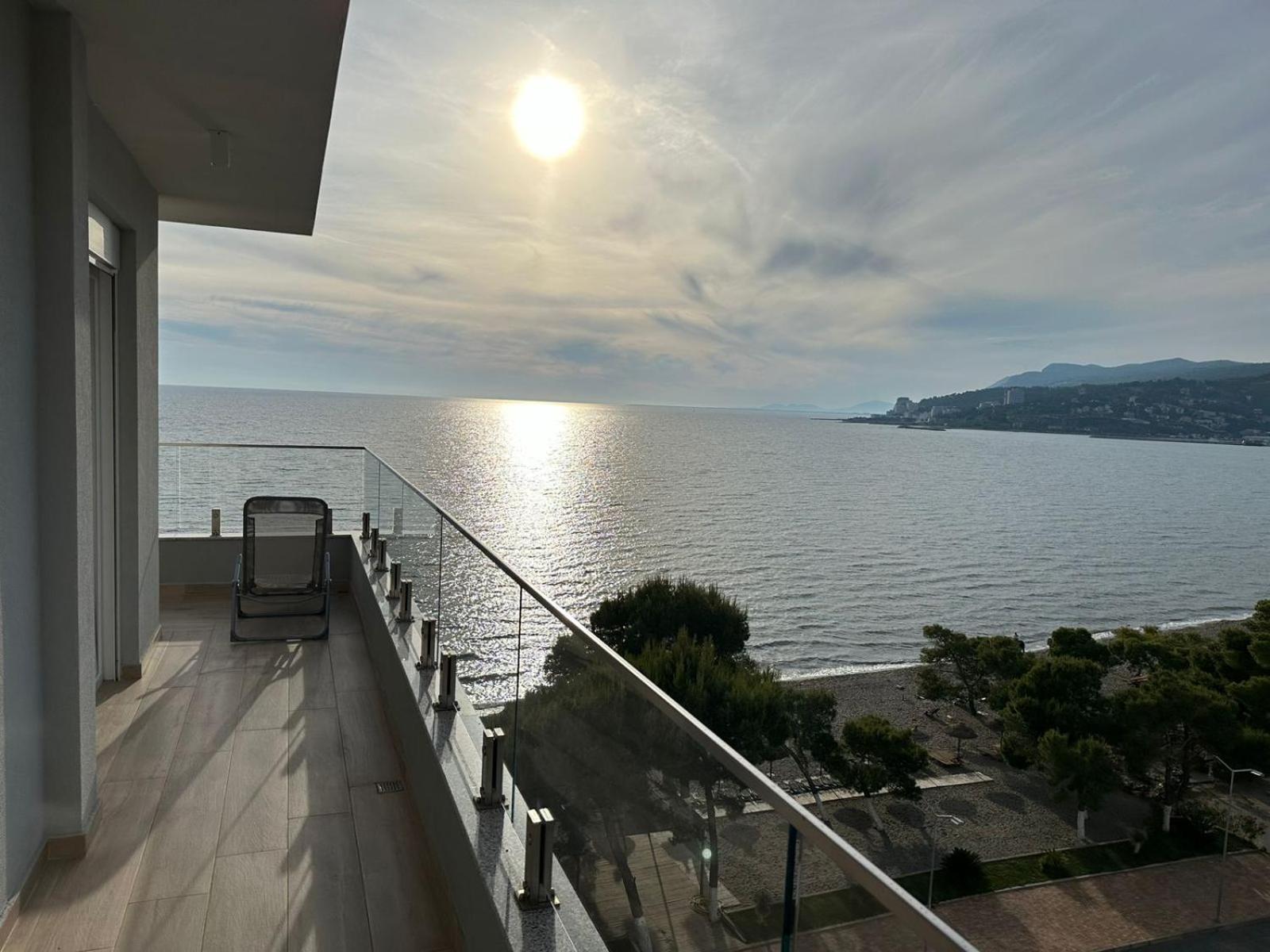 Sea La Vie