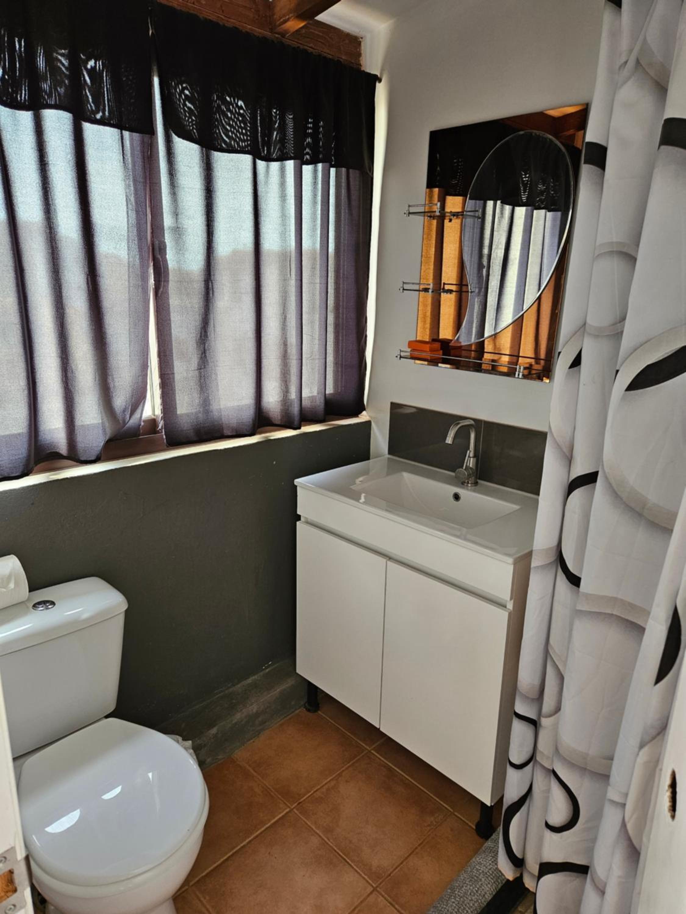 Blue Eagle Guesthouse - Casa de hospedes