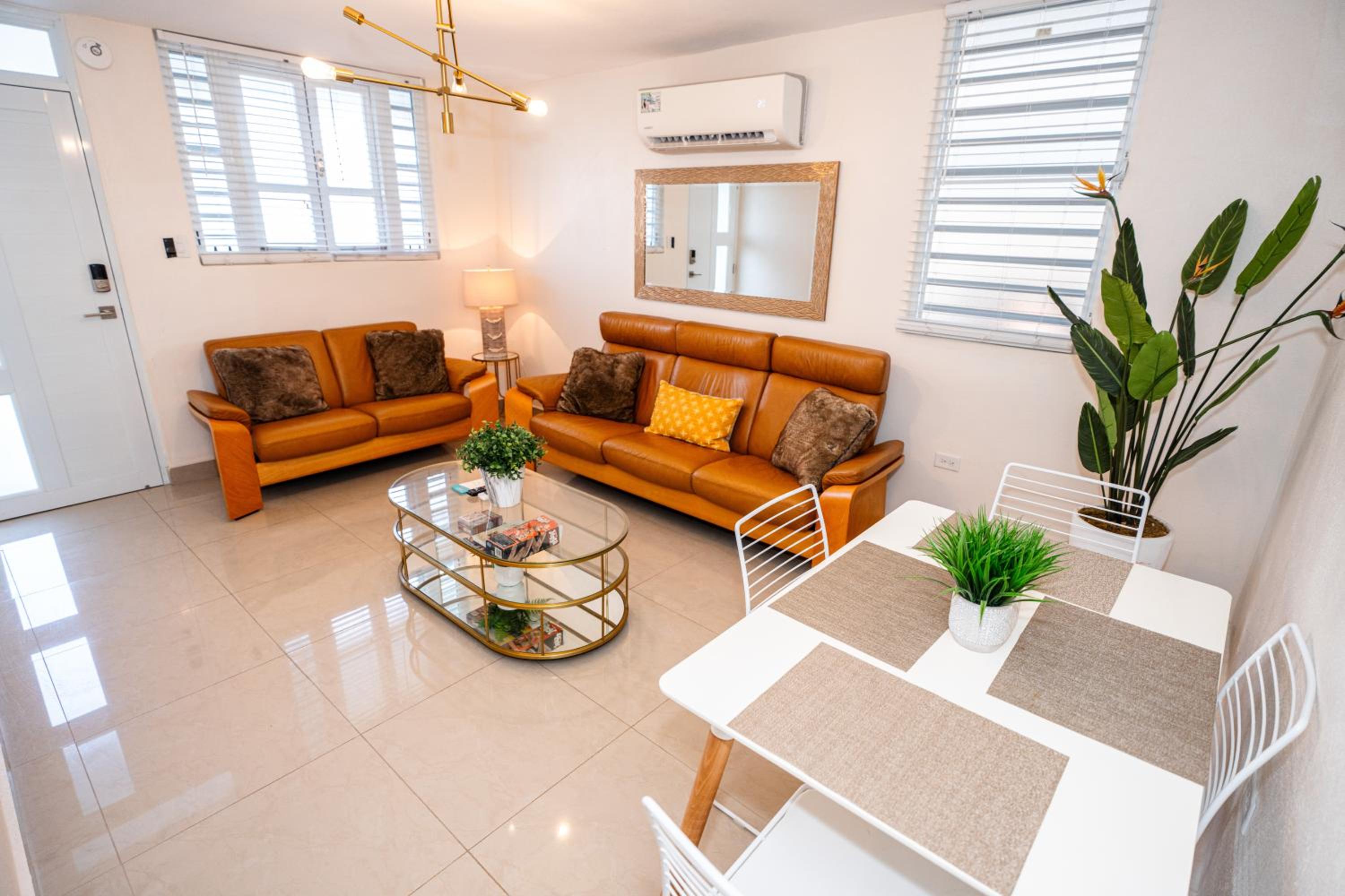 Spacious Retreat with Private Jacuzzi and Terrace view 3