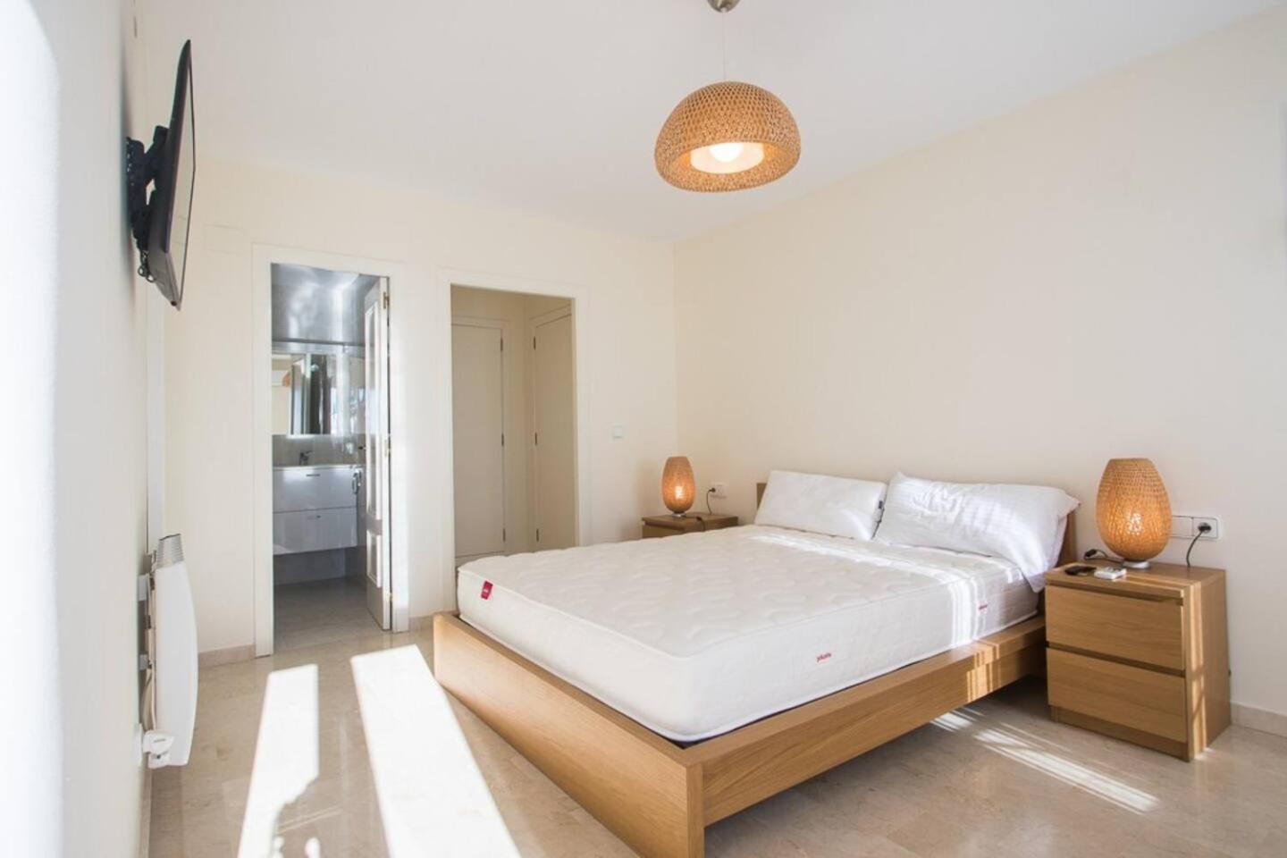 Asia Gardens Villa with private pool in Benidorm