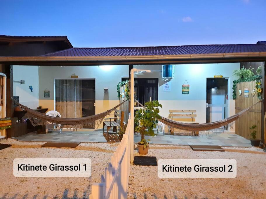 Kitinete Girassol 1 - Penha SC - Beto Carrero