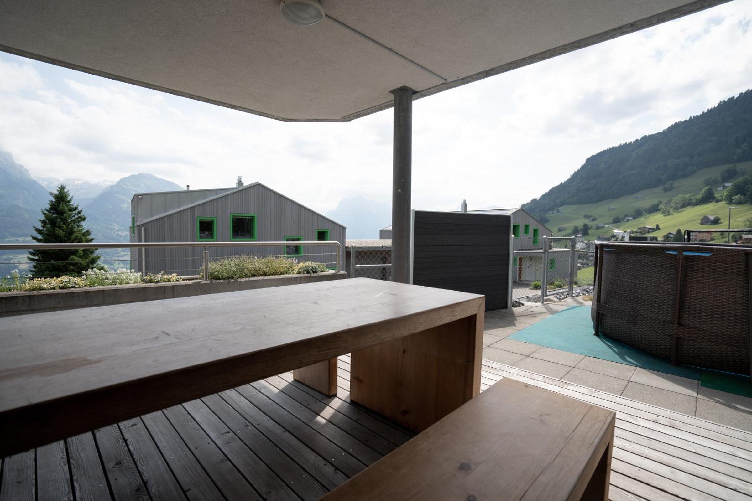 Haus Gmür Privatzimmer Obergeschoss - mit Gemeinschaftsbereichen