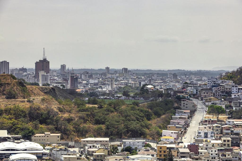 Habitaciones Privadas, Guayaquil