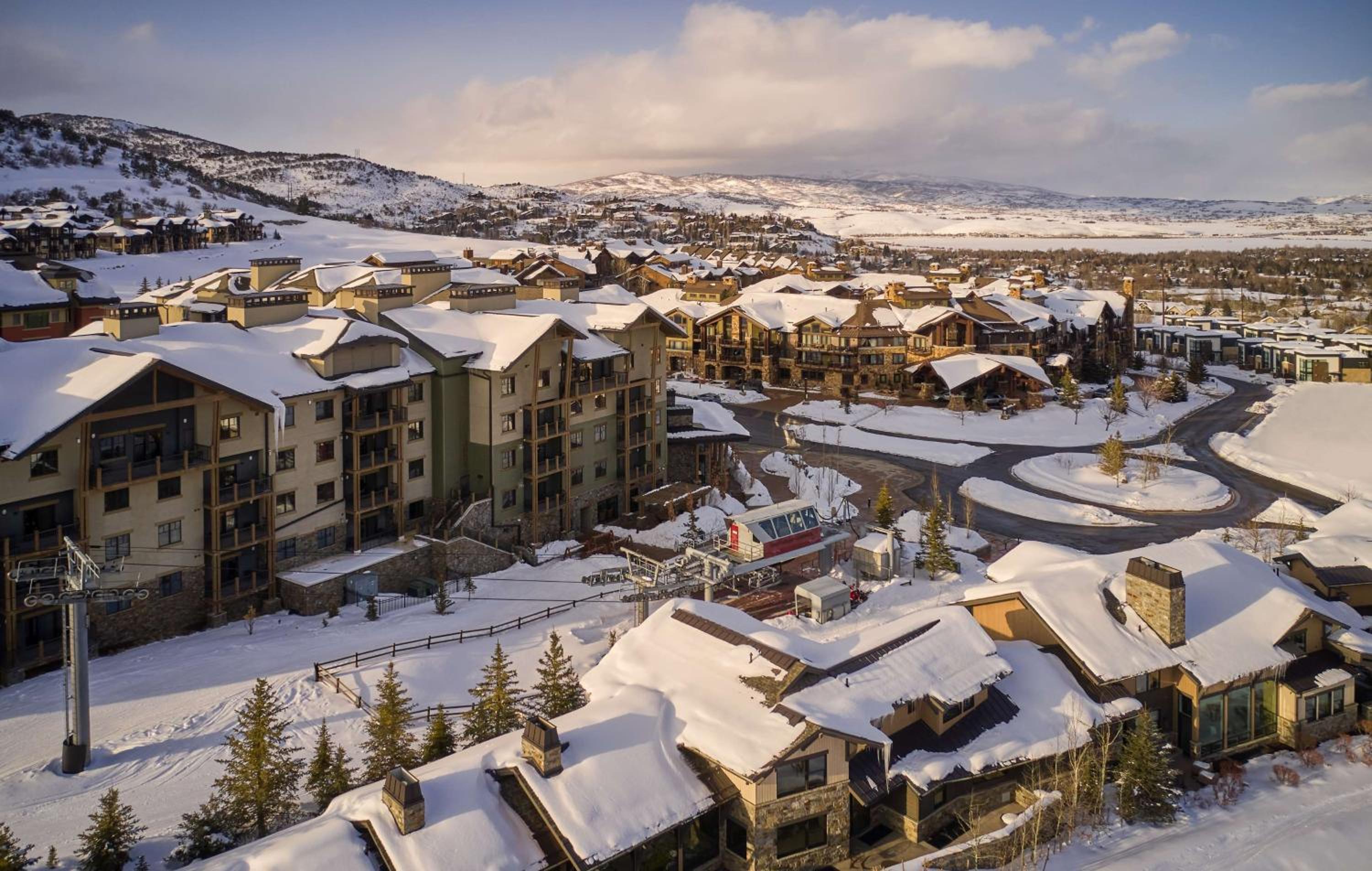 Waldorf Astoria Park City 12