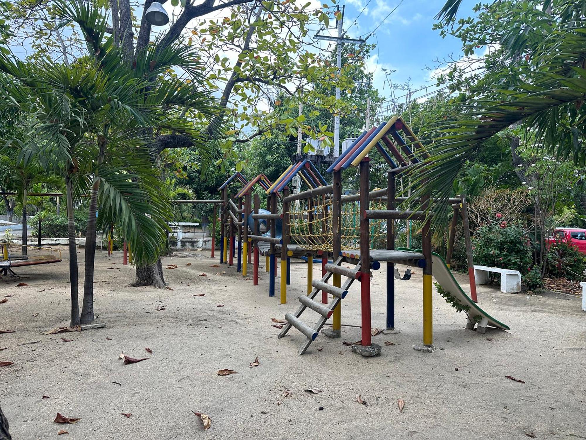 Los Alcatraces
