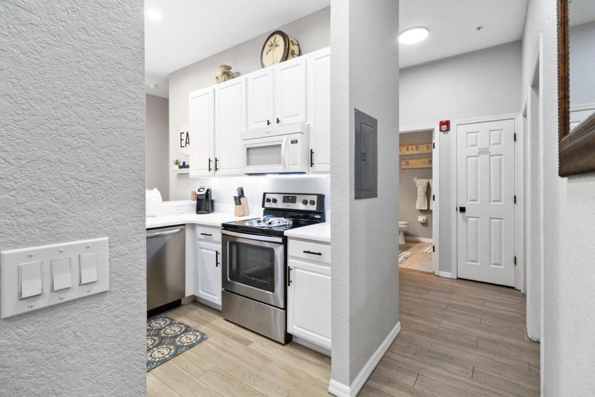 Bahama Bay- Condo 3 bedrooms first floor