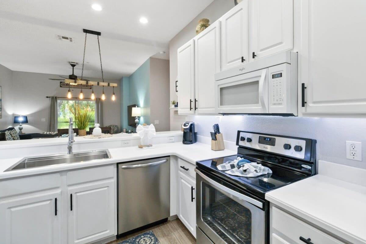 Bahama Bay- Condo 3 bedrooms first floor