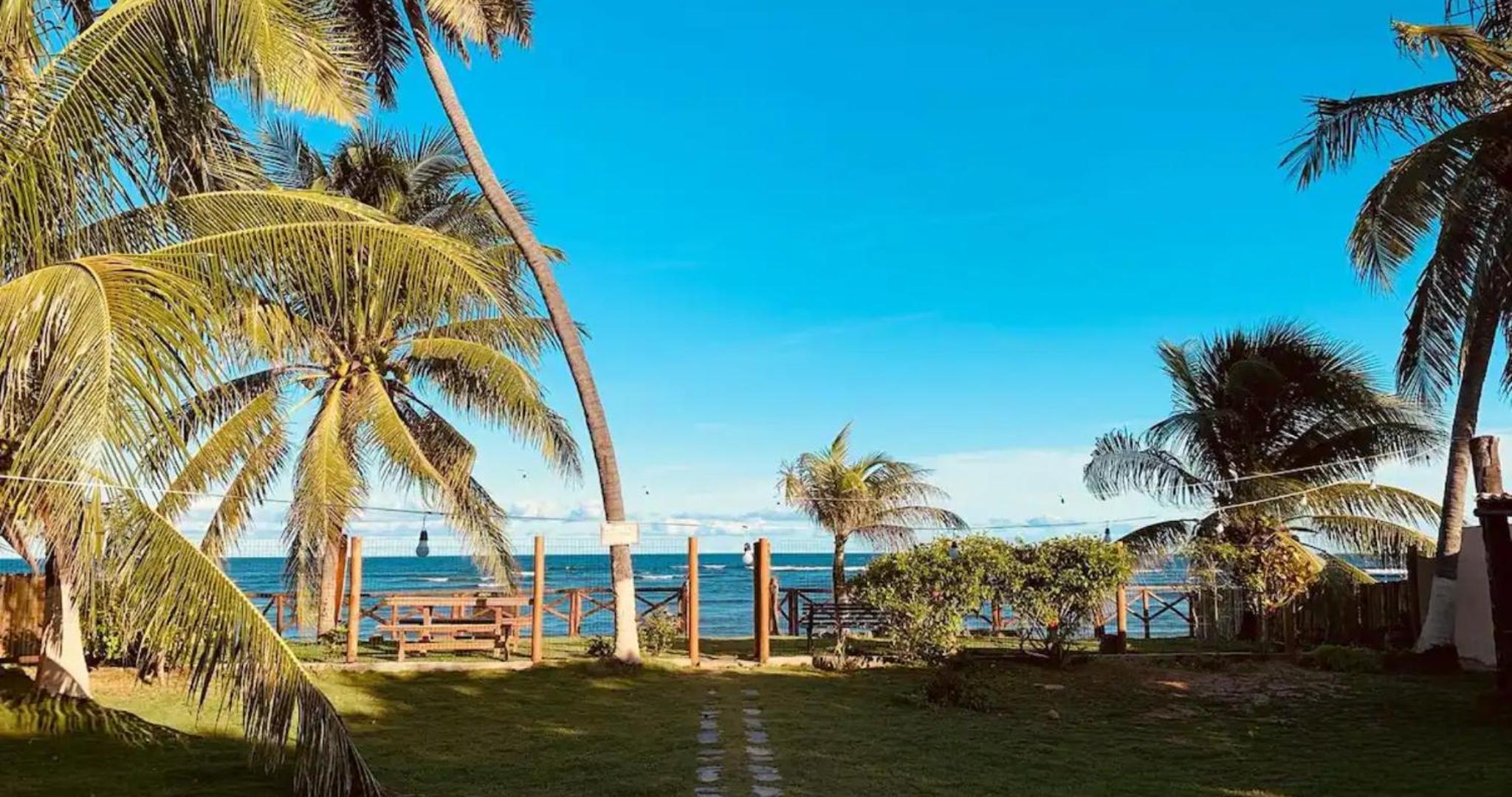 Casa inteira, pé na areia, conforto, frente mar, Itacimirim, Bahia