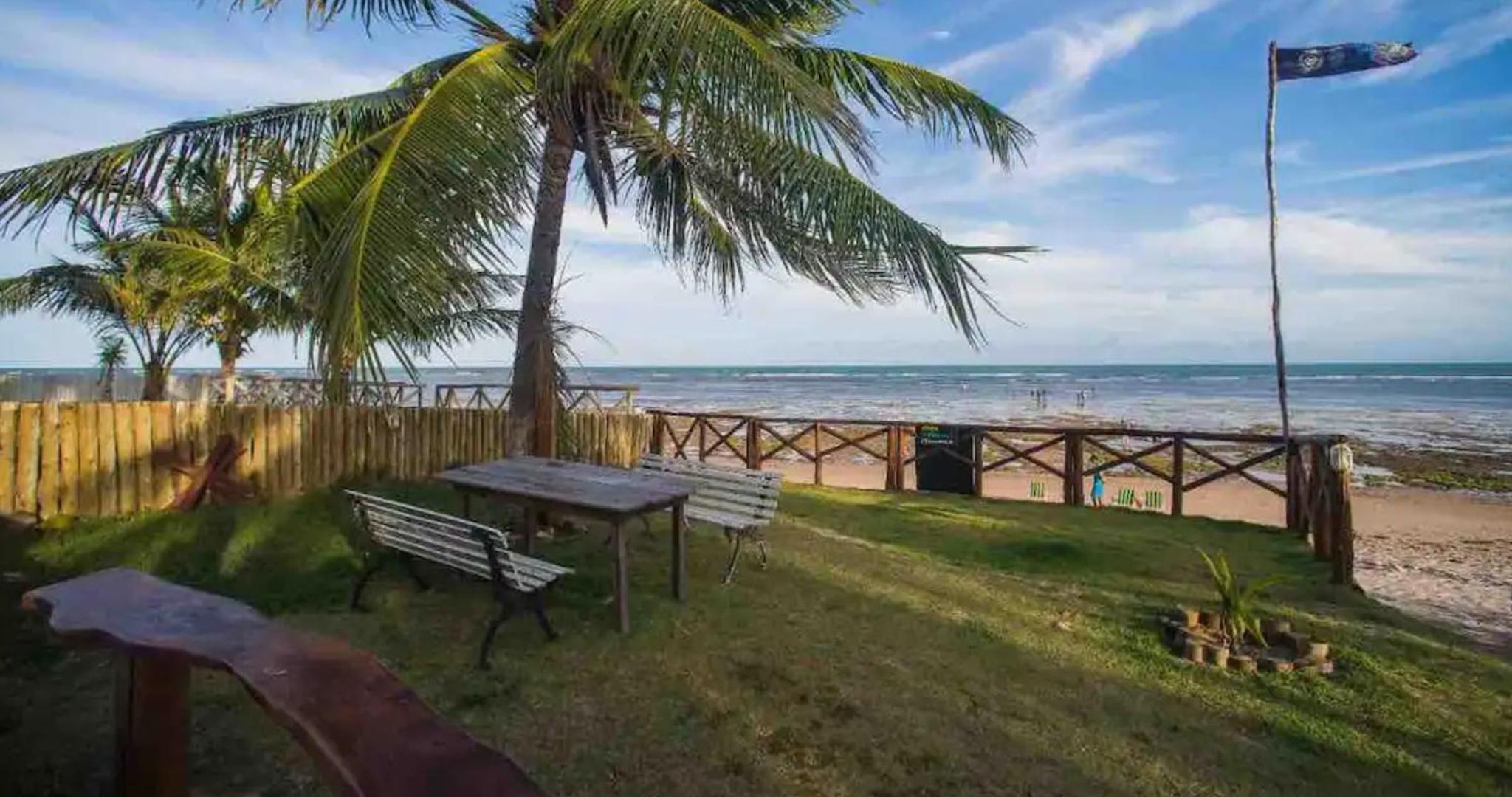 Casa inteira, pé na areia, conforto, frente mar, Itacimirim, Bahia