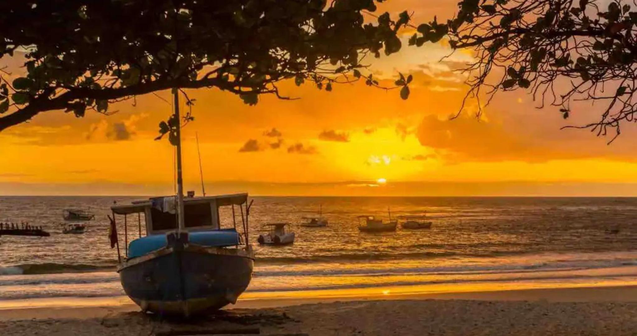 Casa inteira, pé na areia, conforto, frente mar, Itacimirim, Bahia