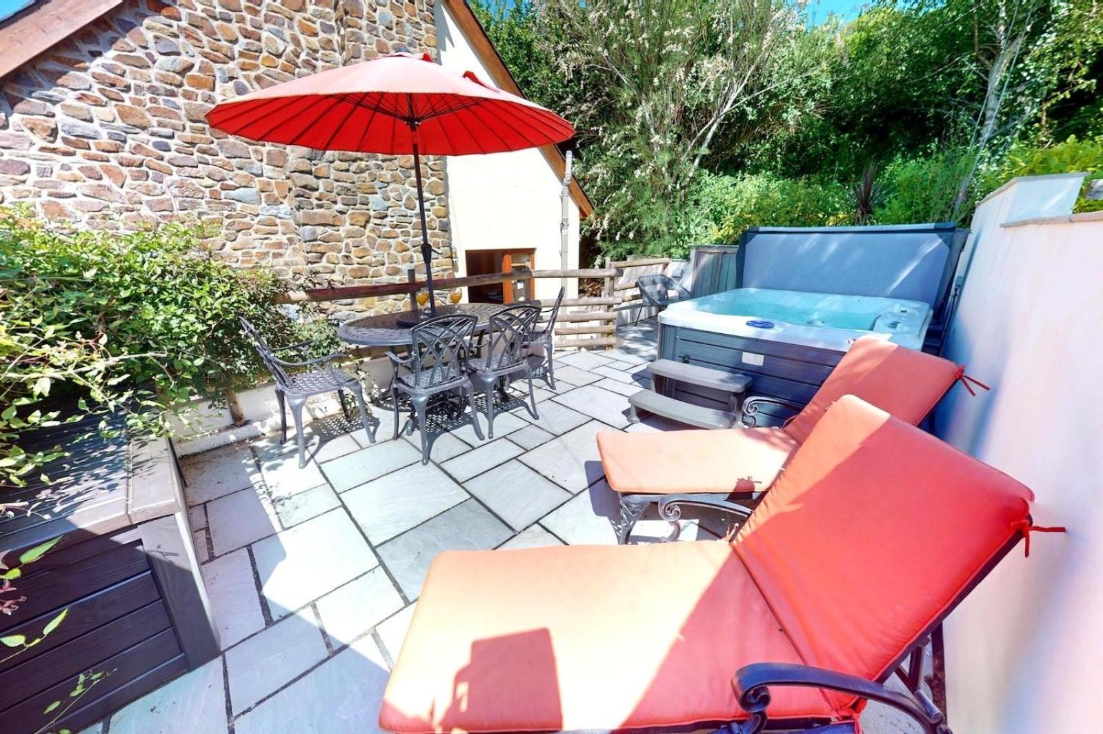 CROYDE THATCHERS HIDEAWAY 2 Bedrooms view 5