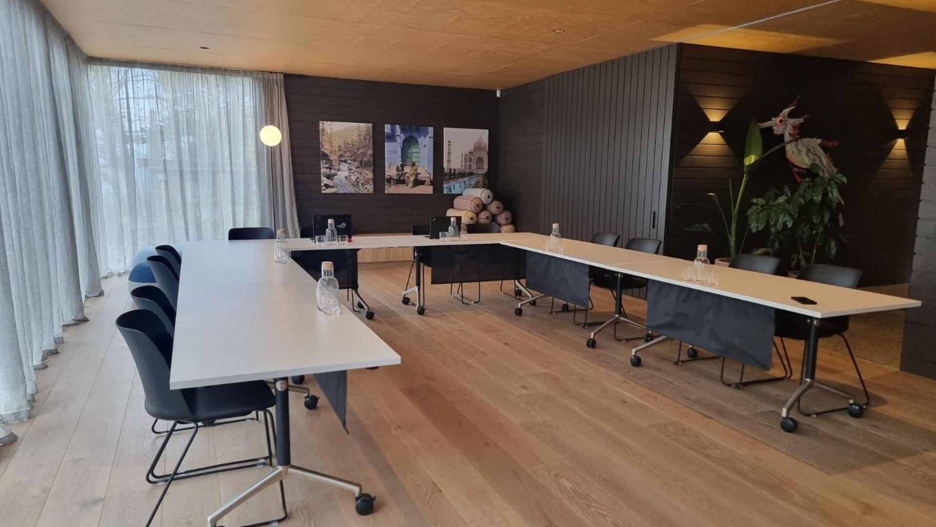 meeting & event spaces