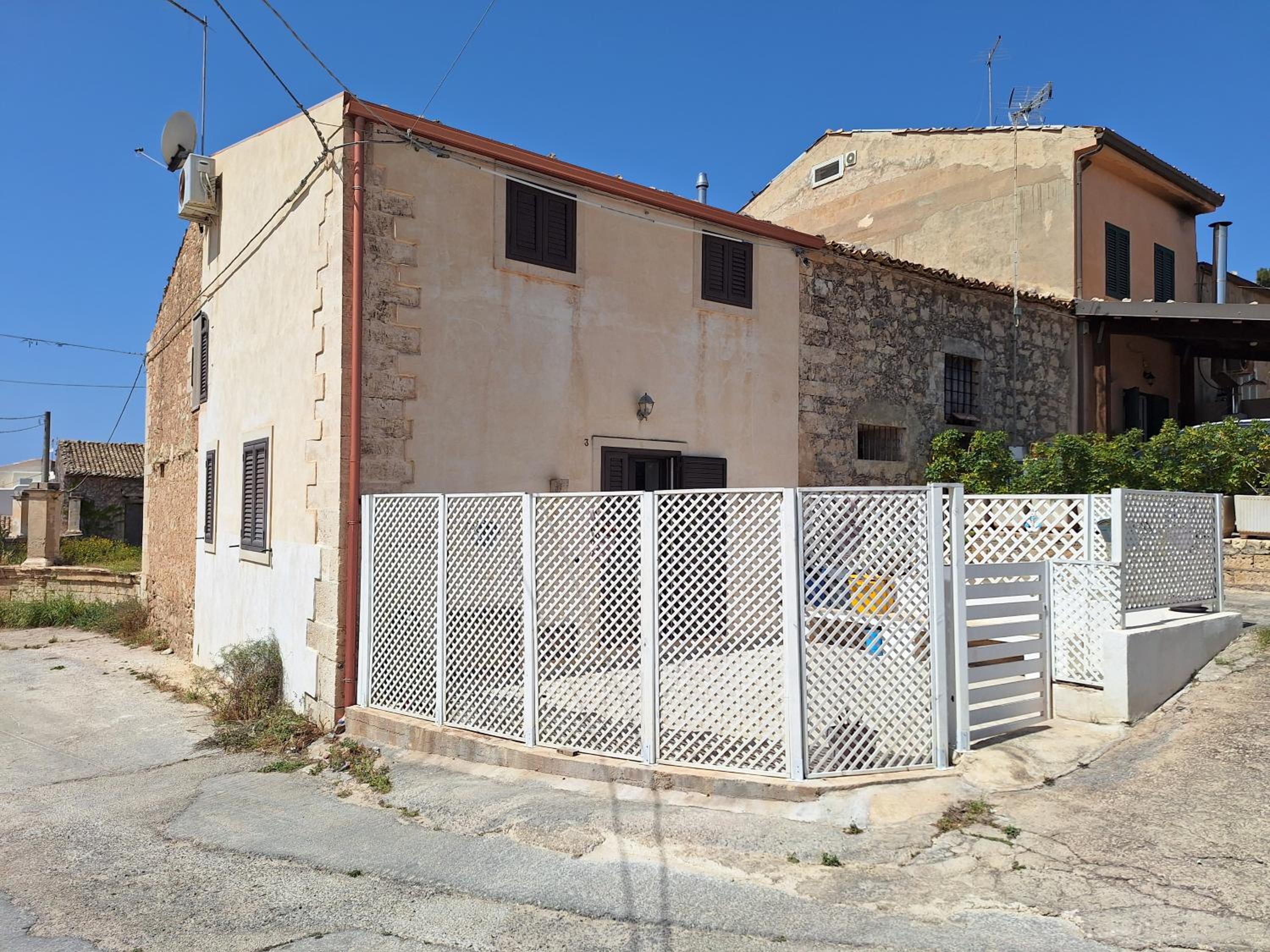 Casa Castellana