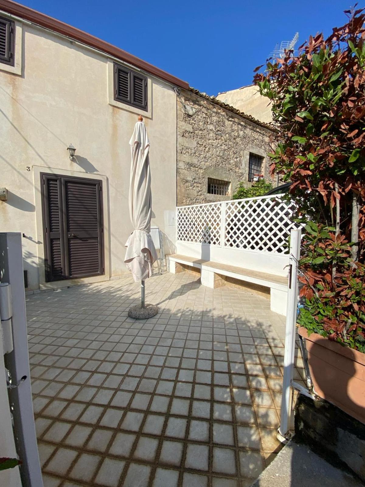 Casa Castellana