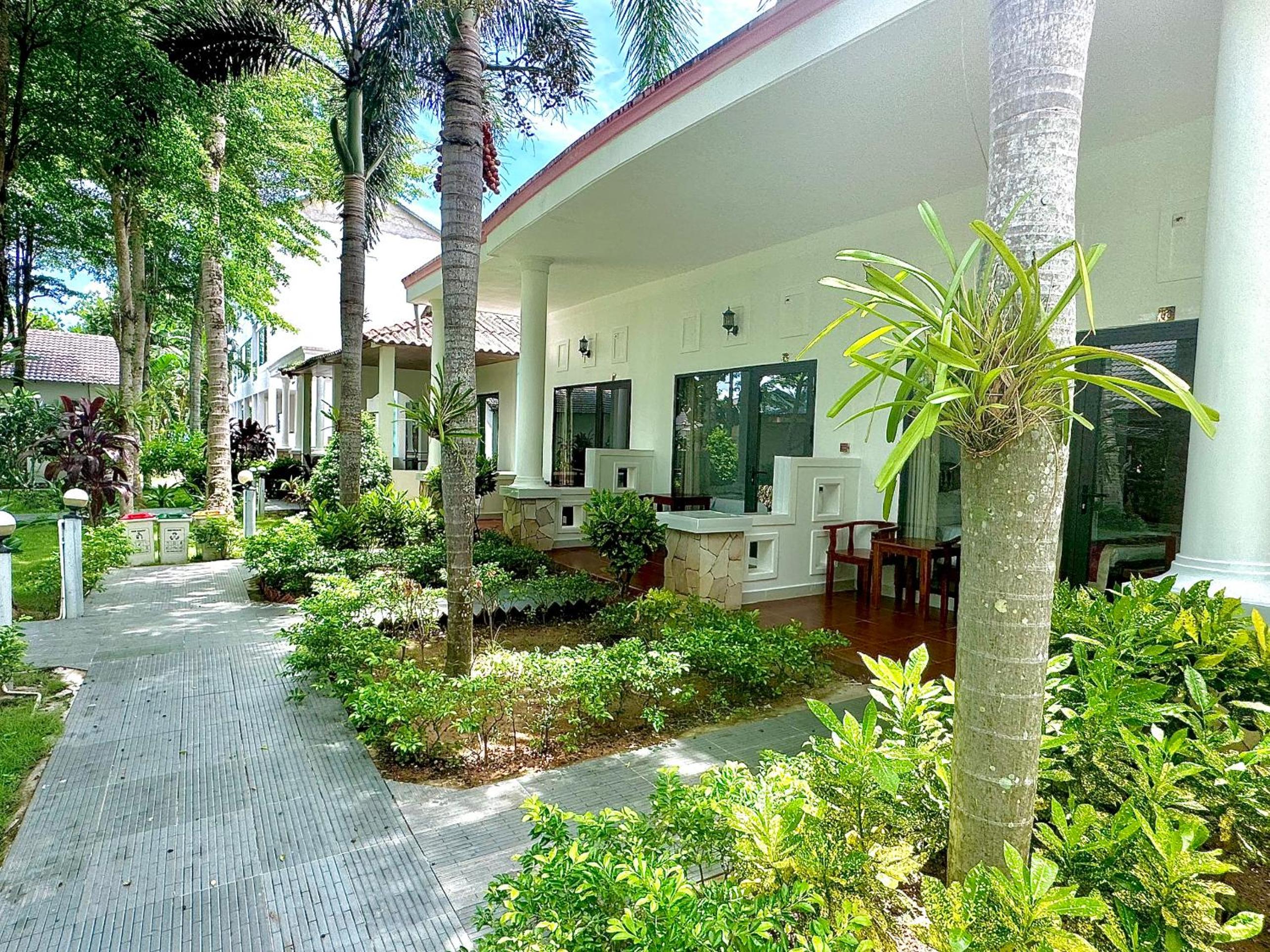 Orange Resort