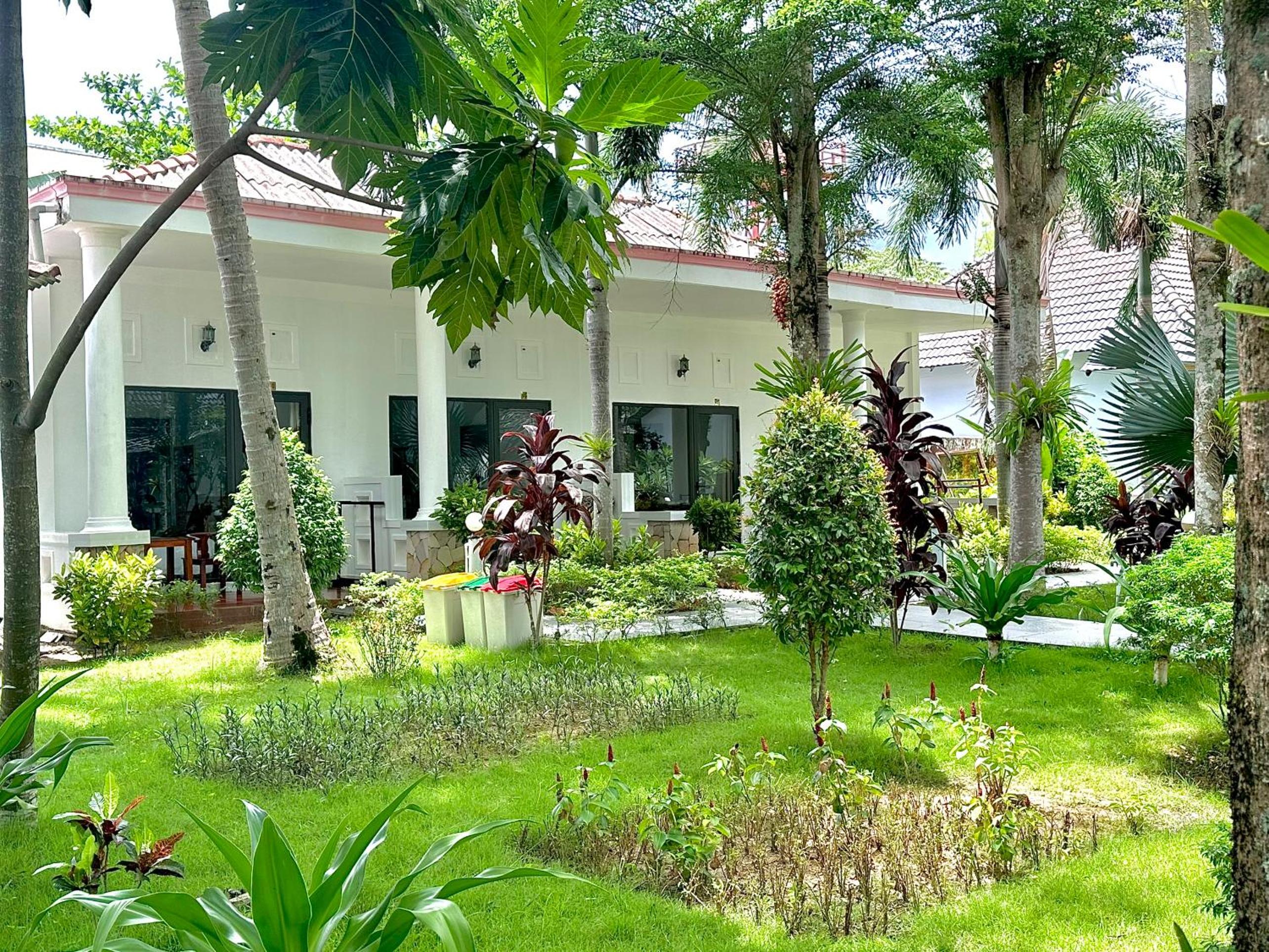 Orange Resort