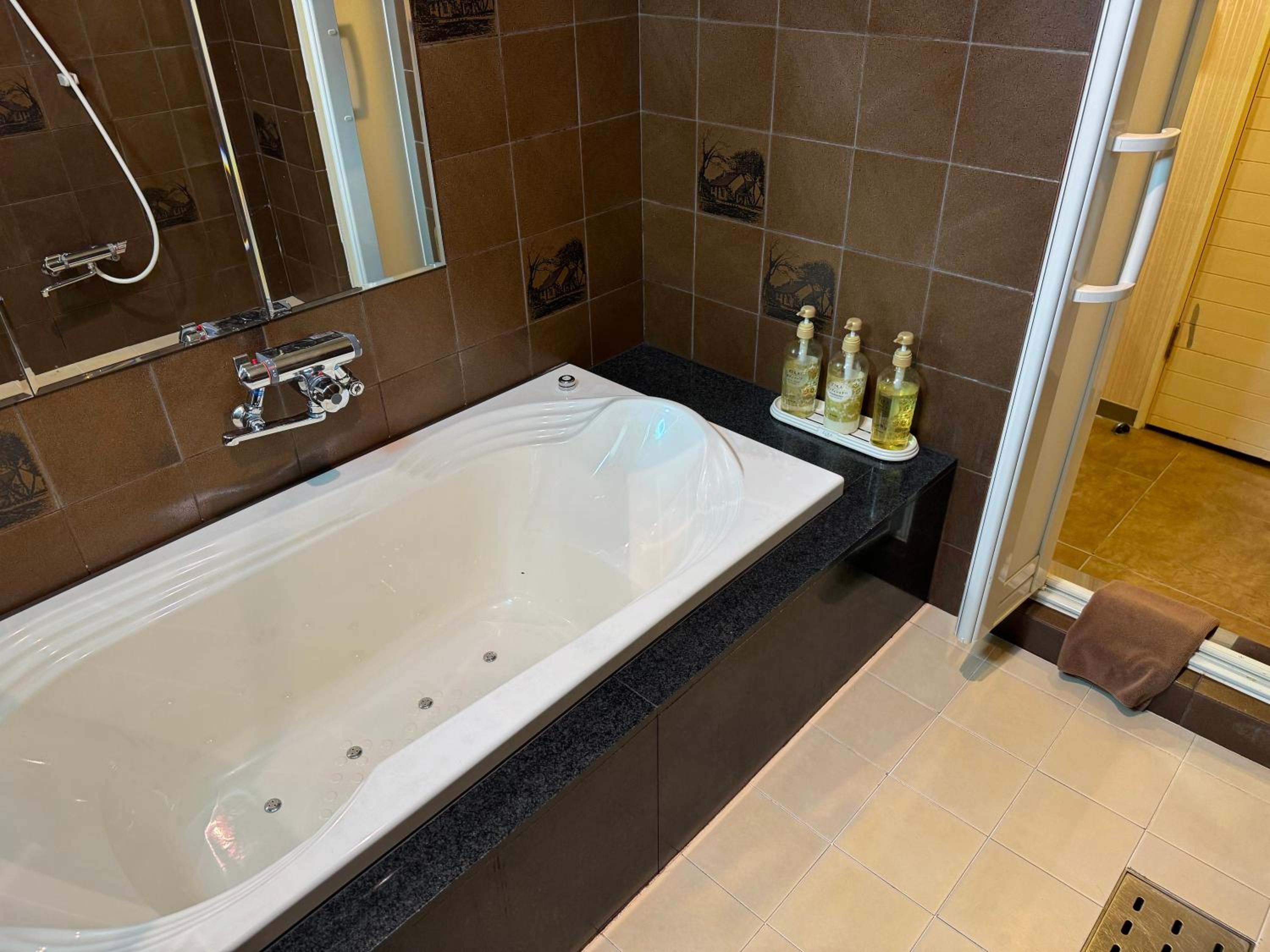 Himeji Vacations - Himeji Baby Kiss (Adult Only) - Property Image 9