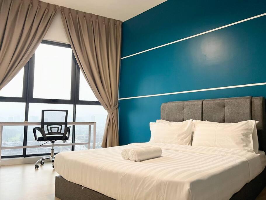 ContiNeW Pudu nr Ikea Cheras 2Br-6pax-1park-Wi-fi
