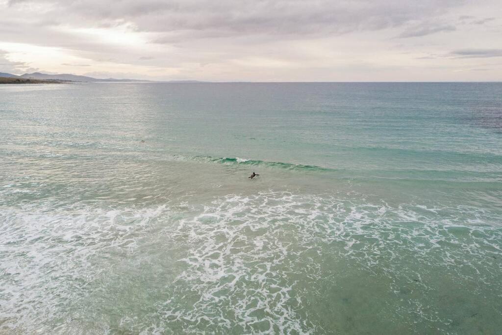 Black Wattle Coastal Retreat