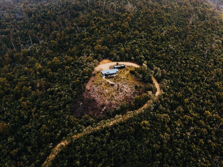 Black Wattle Coastal Retreat