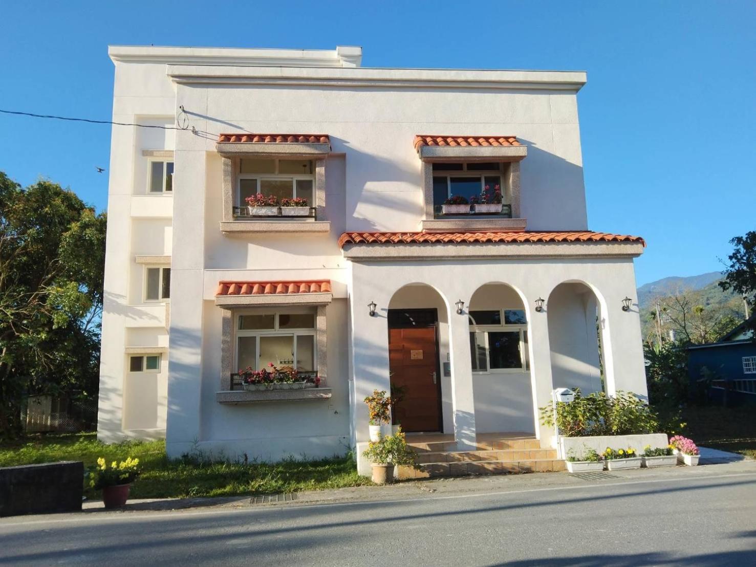 Uncle Tien's Guesthouse 見青小築民宿