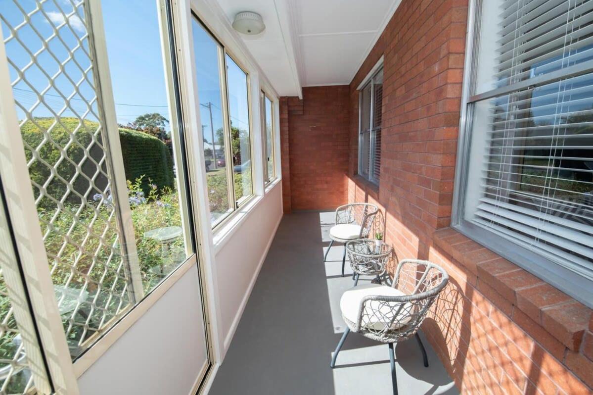 Sweet Caroline Sunny & Spacious Sleeps 6
