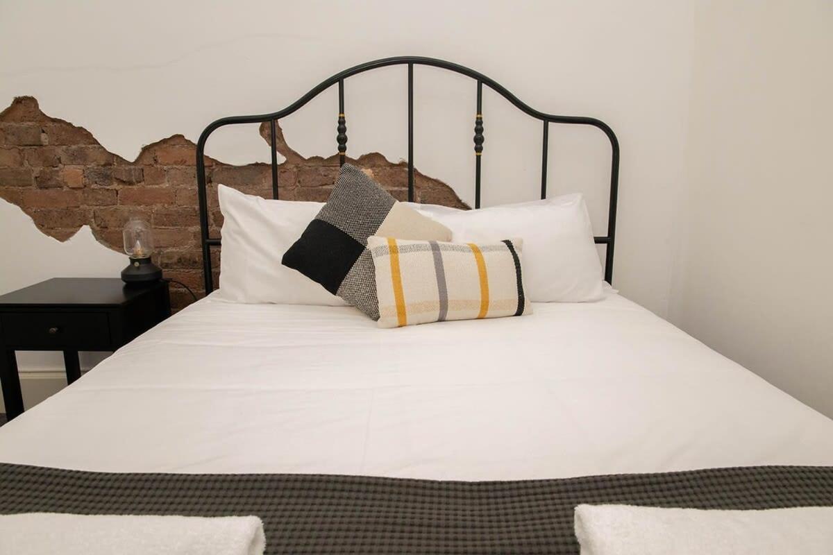 Edward Cottage - Trendy East Orange, Close to CBD