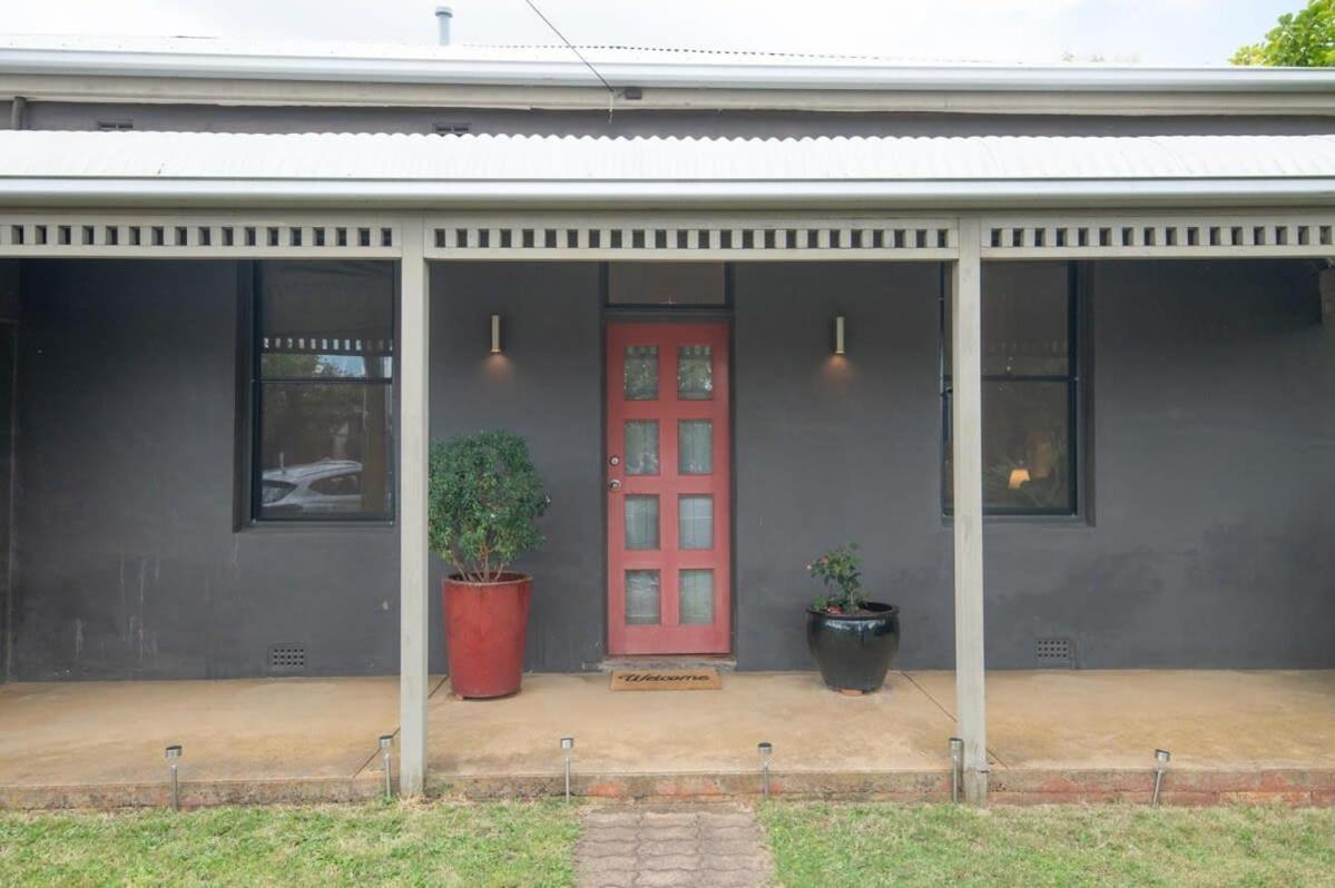 Edward Cottage - Trendy East Orange, Close to CBD