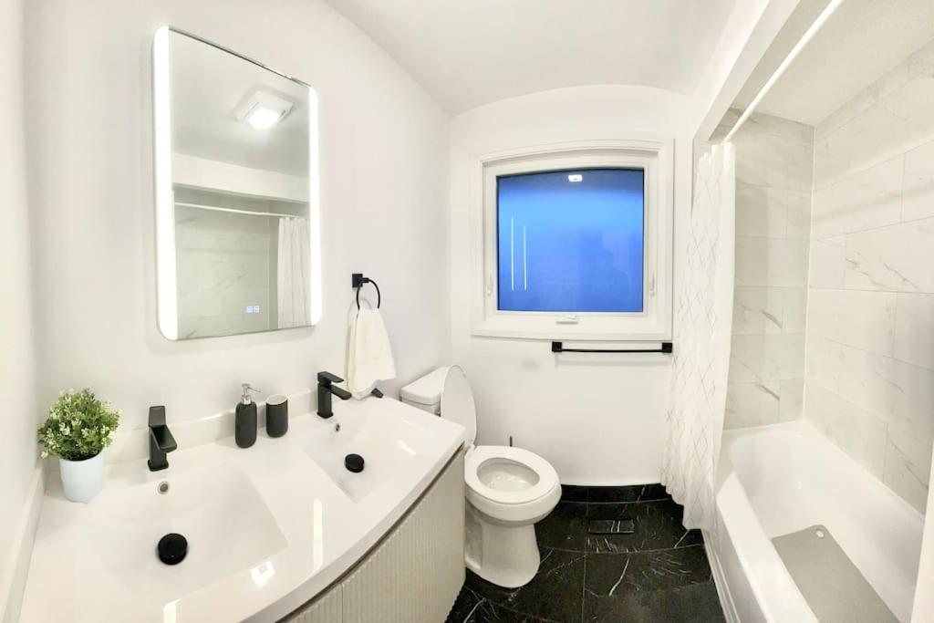 3 Bdr Bungalow in Burlington