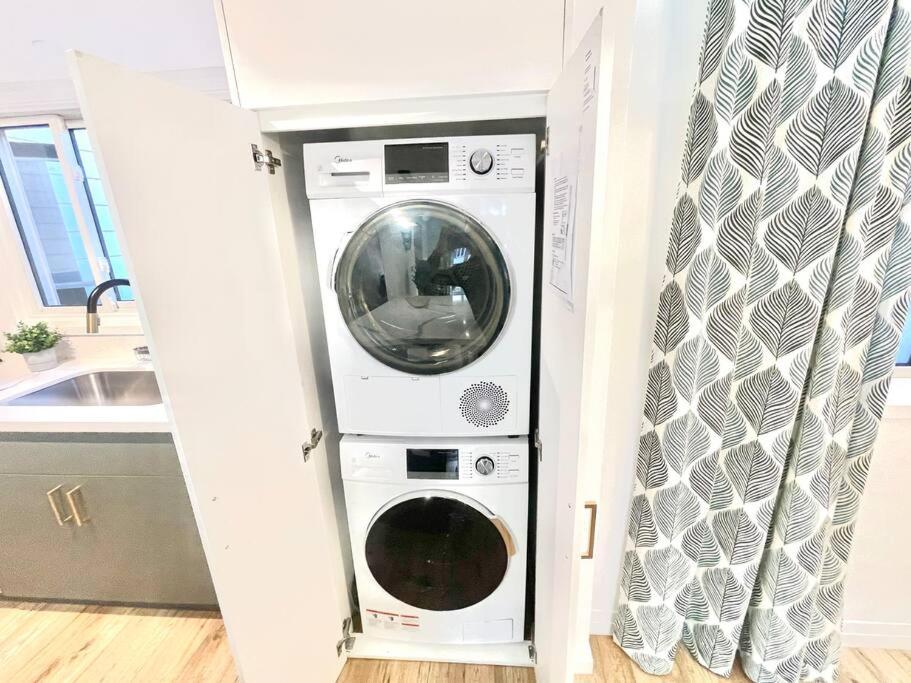 3 Bdr Bungalow in Burlington