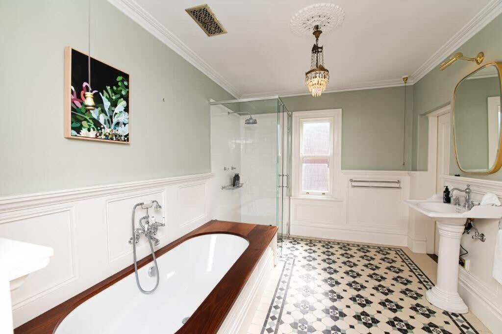 The Hermitage Truly Spectacular Sleeps 12