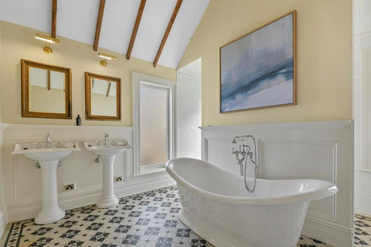 The Hermitage Truly Spectacular Sleeps 12