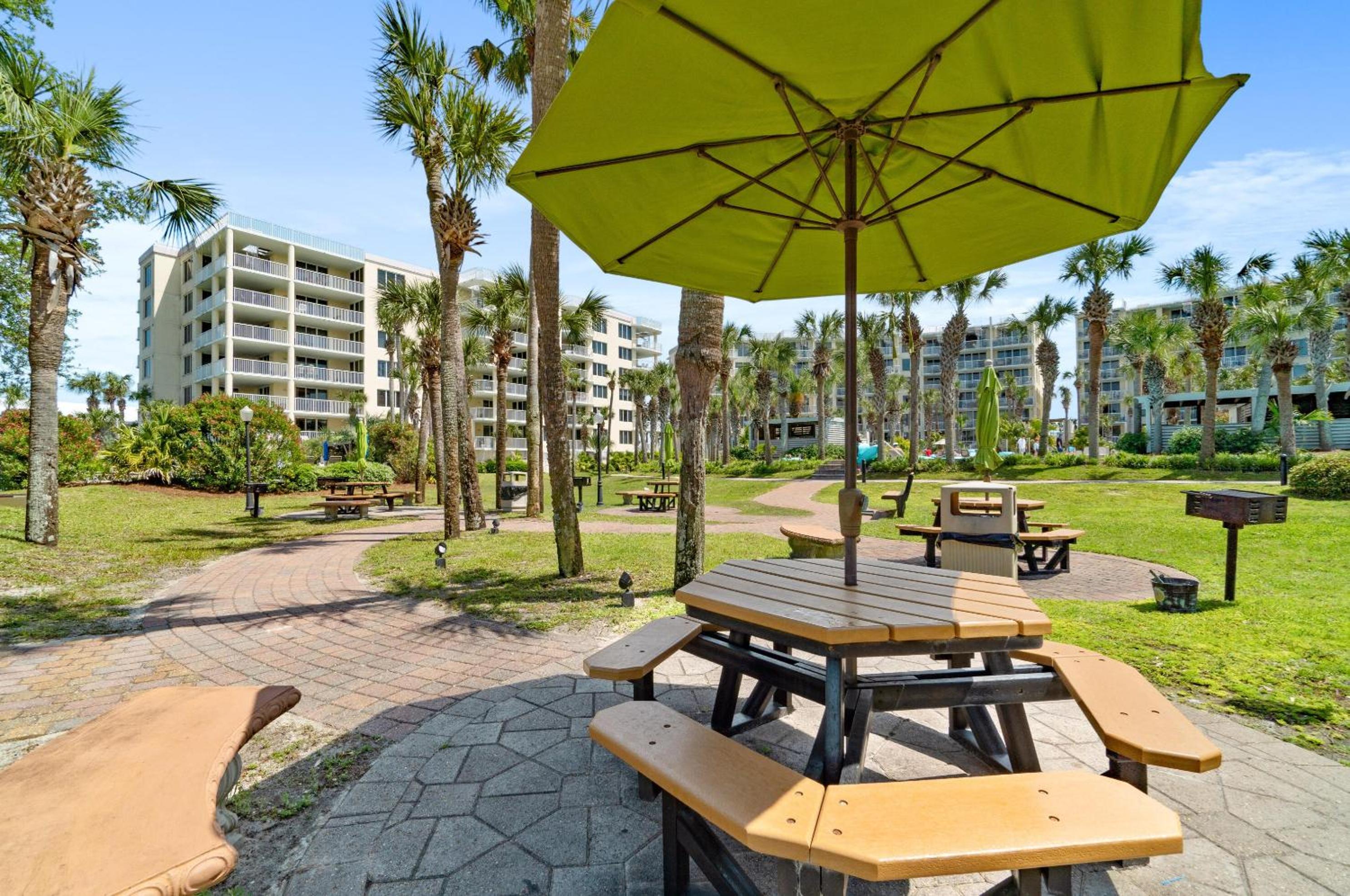 Destin West Lazy River and Beach