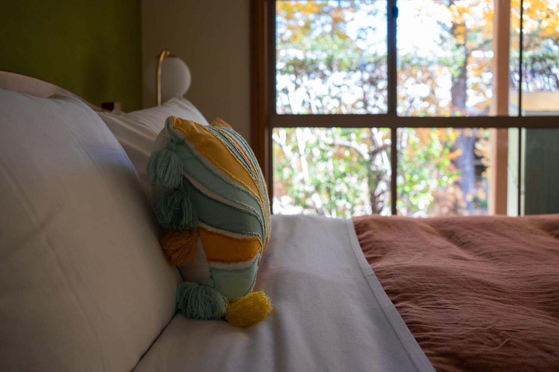 9a Woodlands Grove
