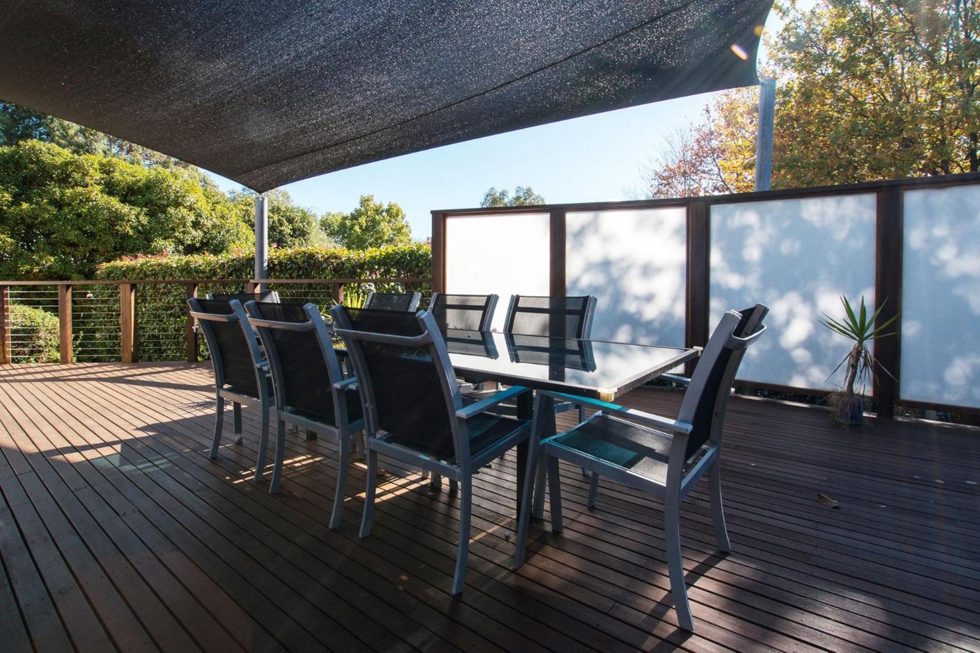 9a Woodlands Grove