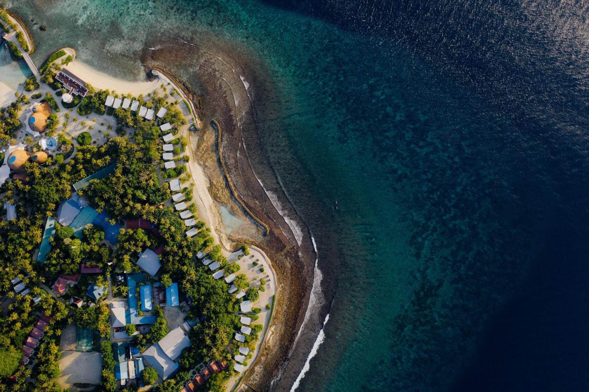 Holiday Inn Resort Kandooma Maldives - Kids Stay & Eat Free and Free Roundtrip Speed Boat for a minimum 4 nights stay — photo 153