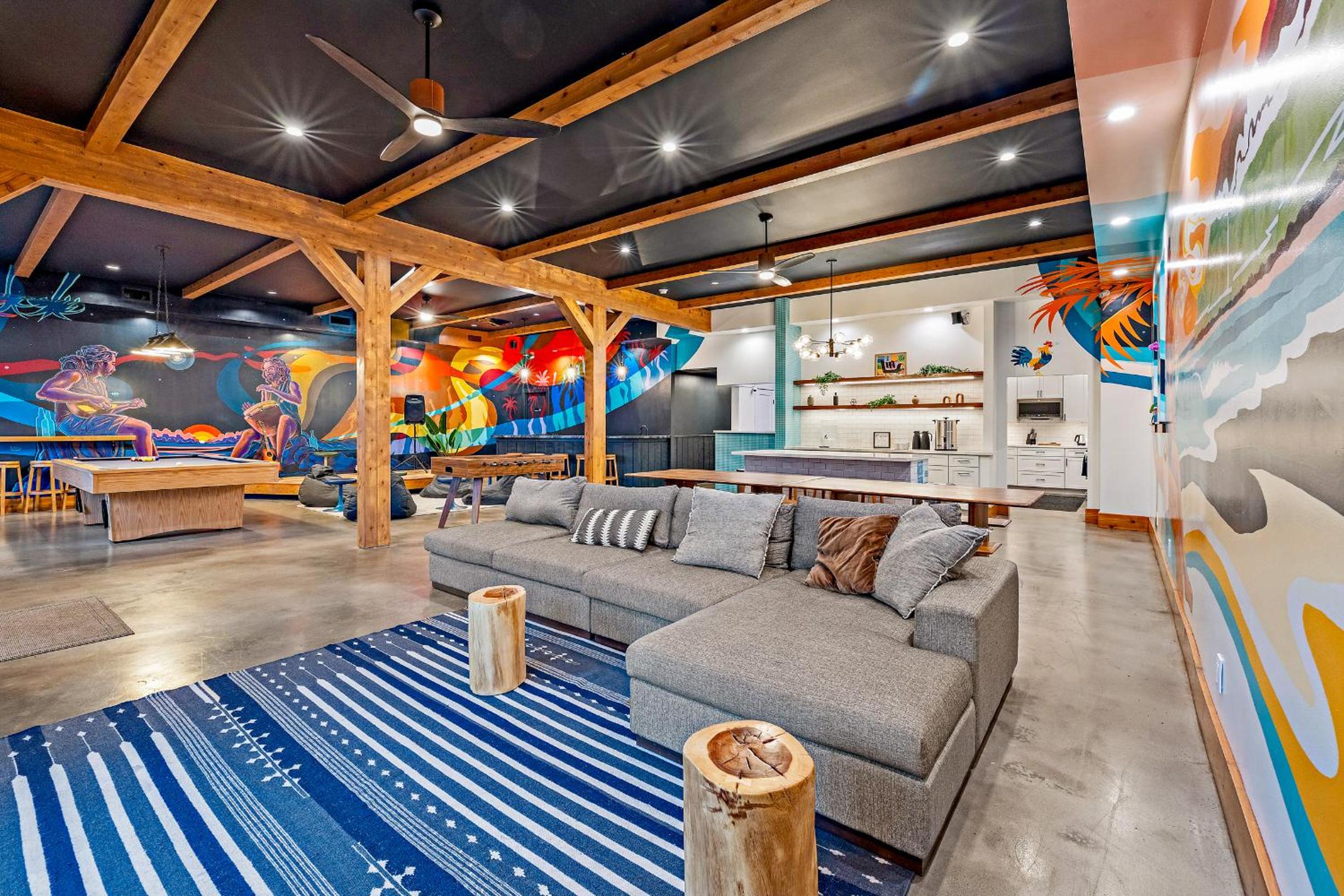lounge