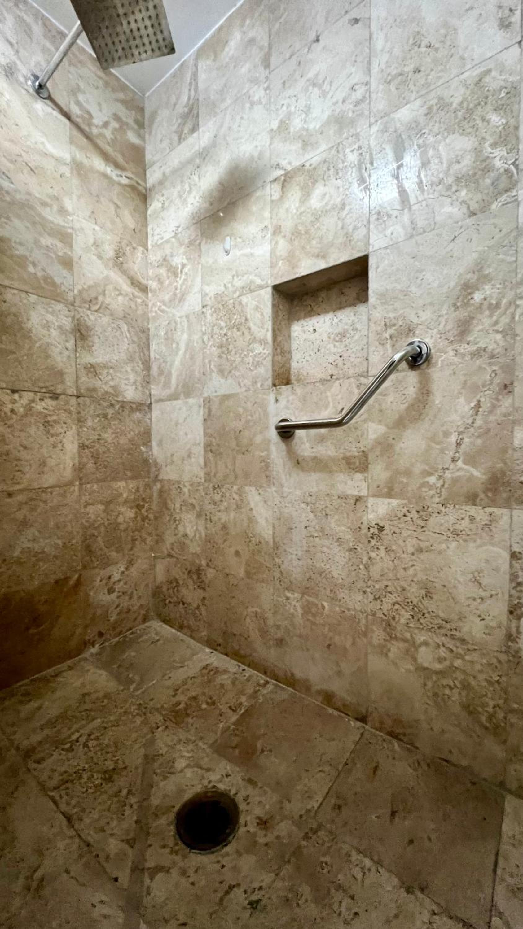 Imola - Exclusive suite in Guadalupe Inn - HiveNB photo 5