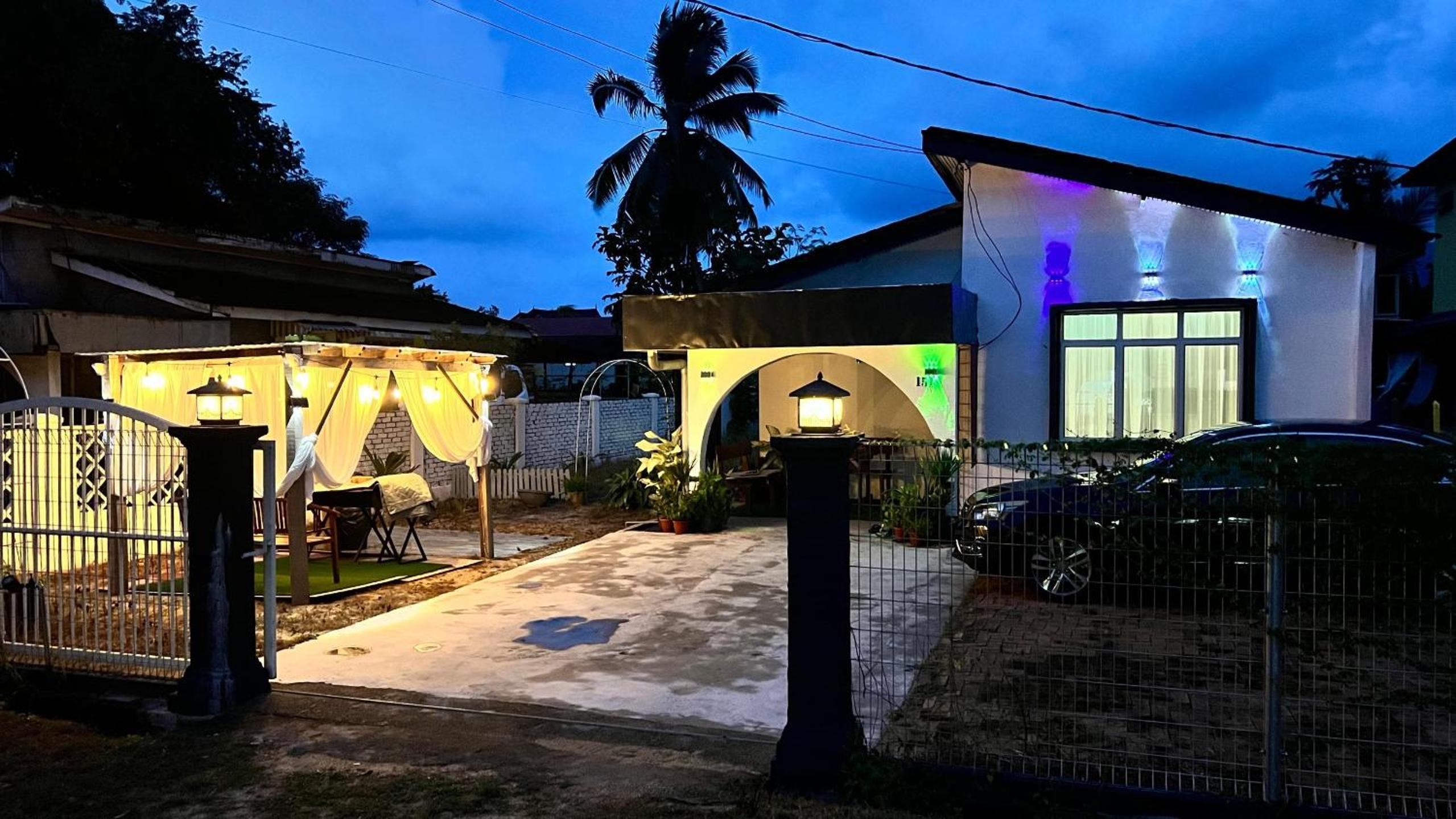 Homestay Che Puteh Sura Dungun photo 3