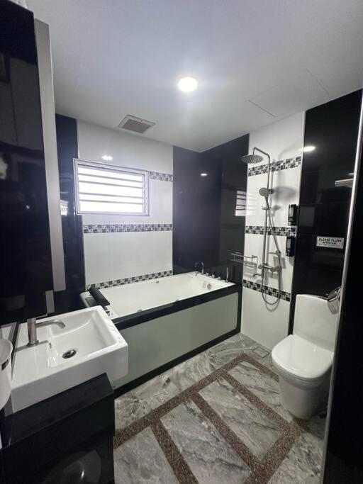H&H Homestay Premium House