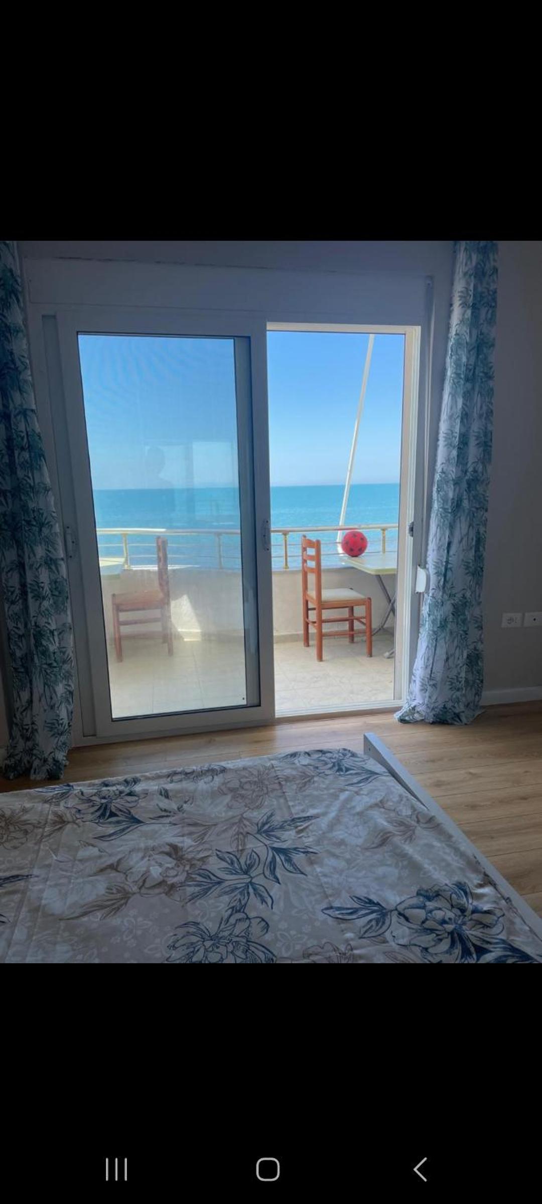 Divino Beachfront Apartment