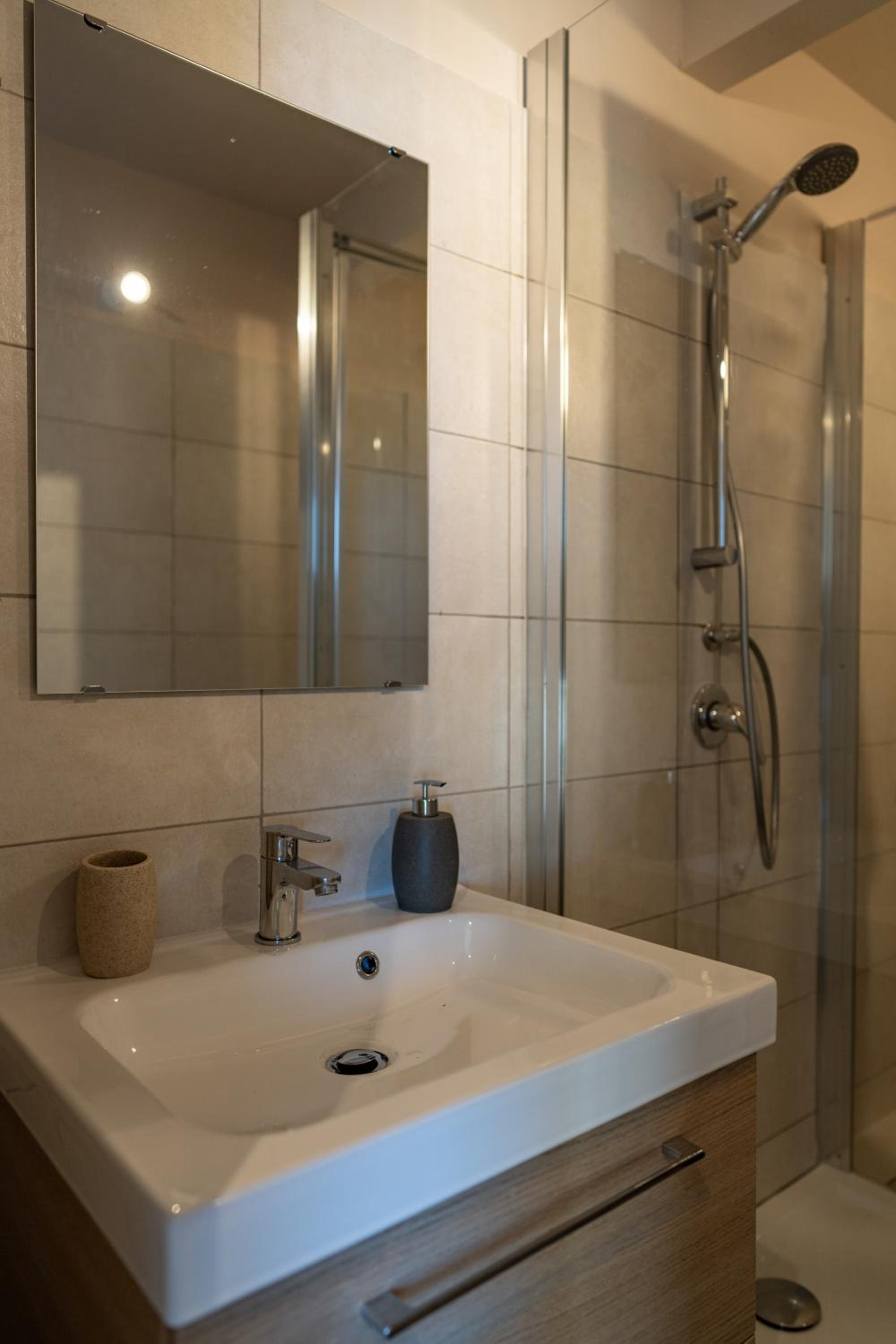 Acquaviva Apartments