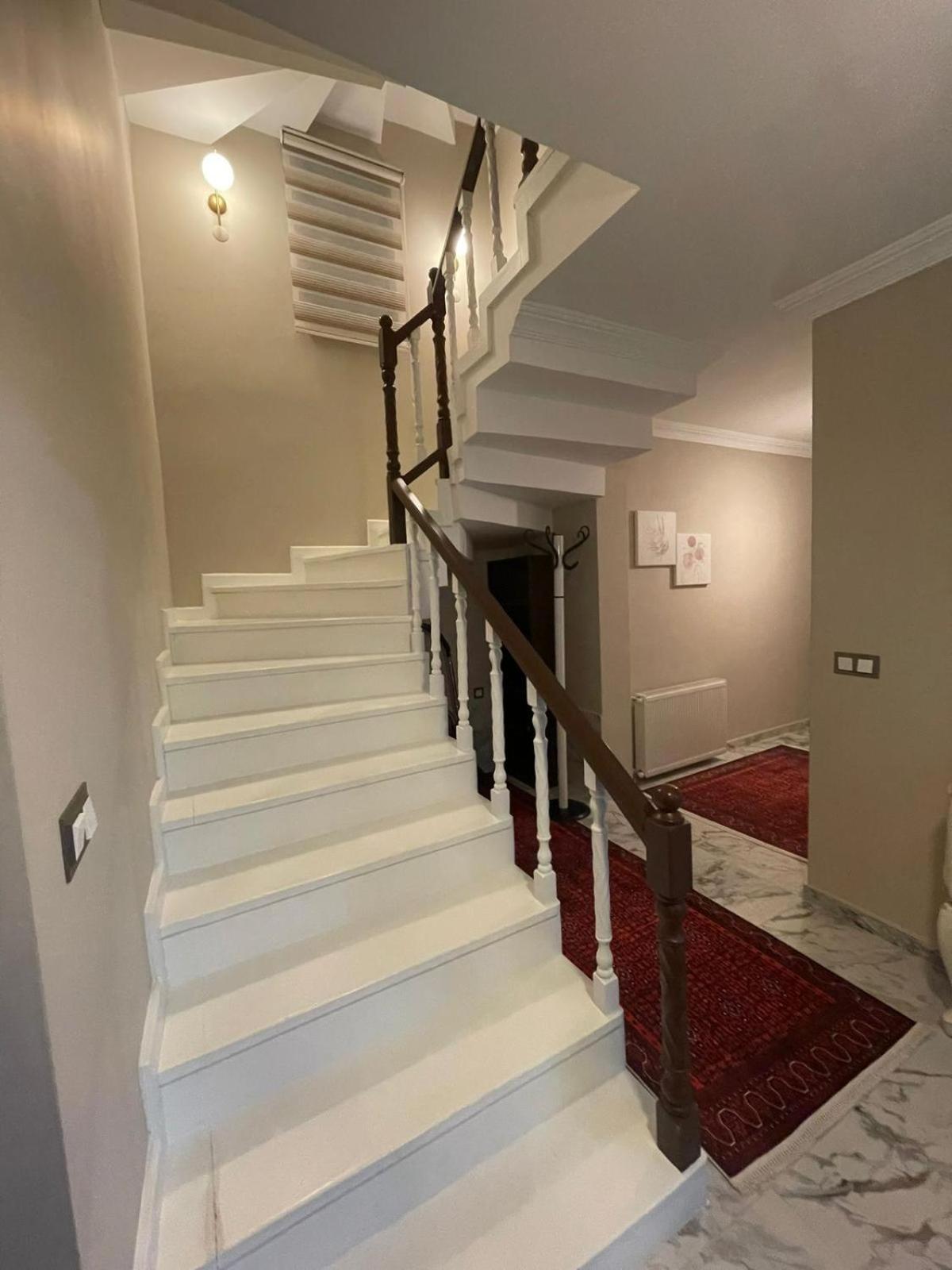Vinland Villa Atalar